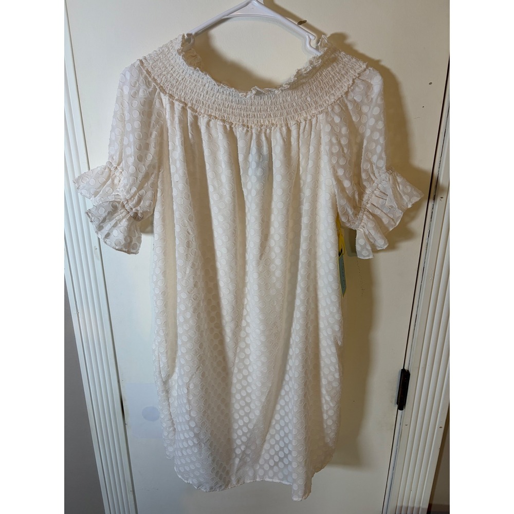 CeCe Girls Cream Ivory Clip Dot Smocked Off Shoulder Ruffle Dress Size 8 NEW